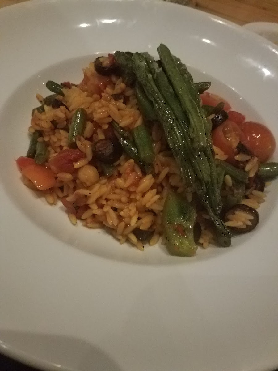 Chet's Bar And Grill-6